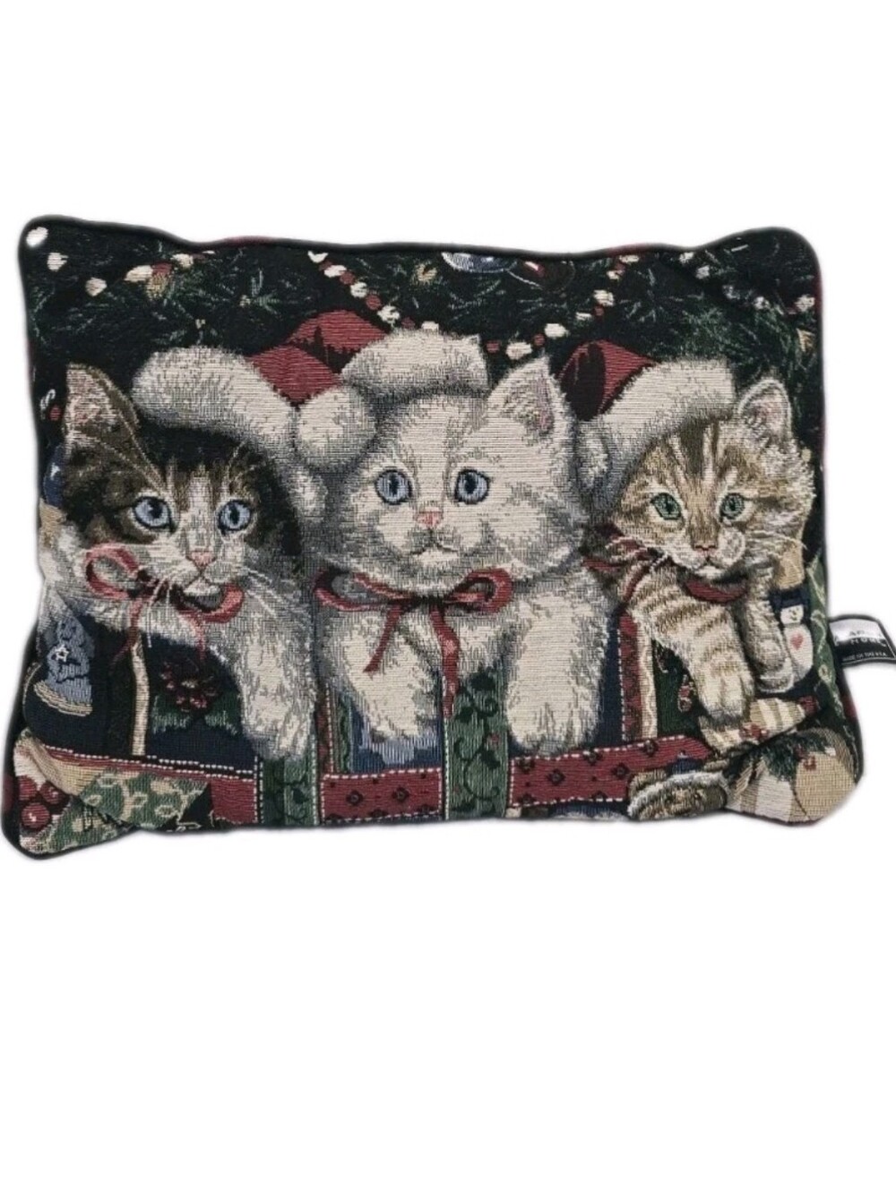 LA FRANCE HOME Christmas Seasonal Kitten Accent Pillow 12.5" x 16.5" Kitty Cat